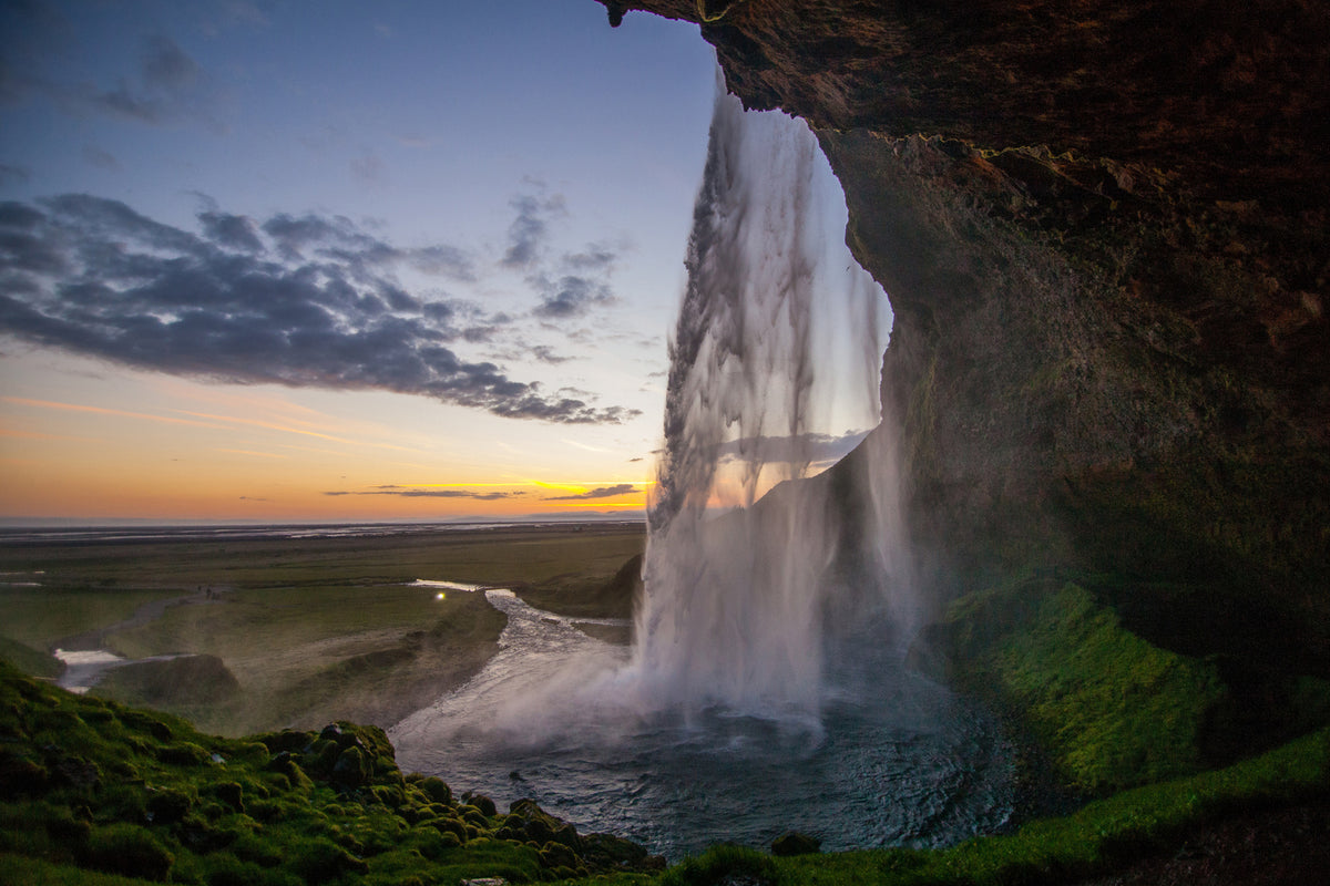 photo-wallpaper-evening-mood-at-the-waterfall