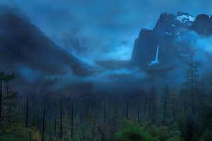 photo-wallpaper-gloomy-mountain