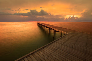 photo-wallpaper-the-footbridge-by-the-sea