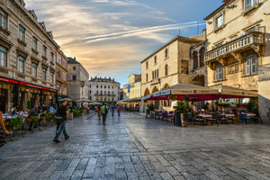 photo-wallpaper-shopping-street