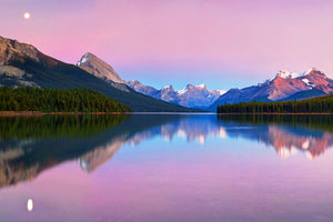 photo-wallpaper-maligne-lake