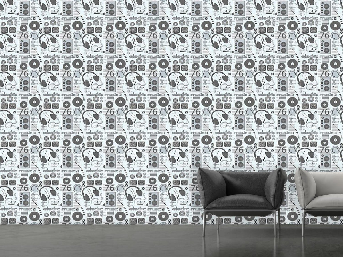 patterned-wallpaper-disc-jockey