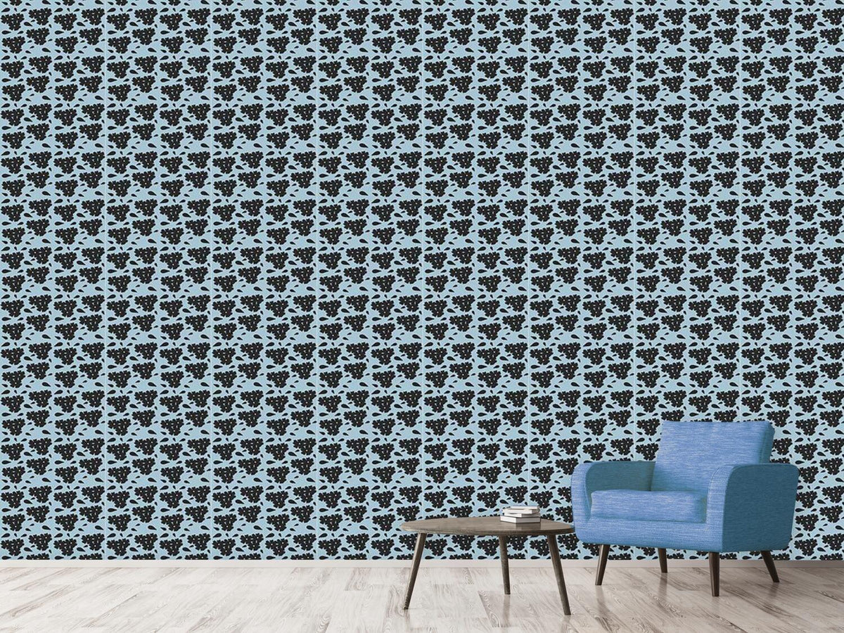 patterned-wallpaper-little-flowers