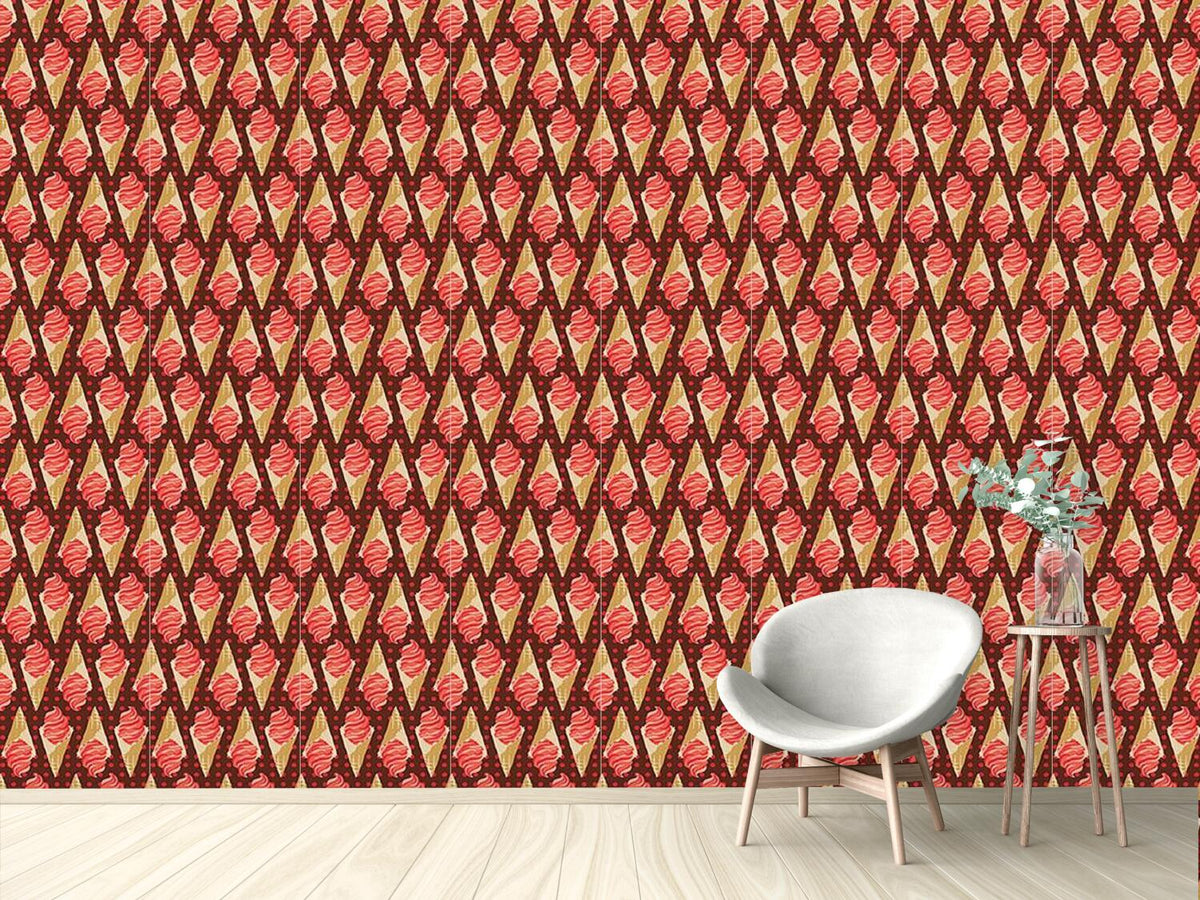 patterned-wallpaper-crazy-about-strawberry-icecream