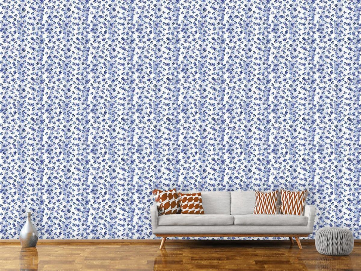 patterned-wallpaper-shamrock-rain