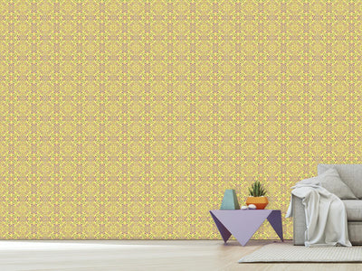 patterned-wallpaper-kaleidoscope-in-spring