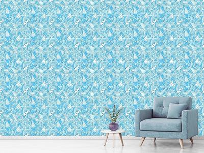 patterned-wallpaper-masquerade-ball