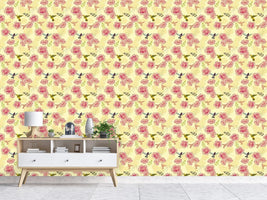 patterned-wallpaper-hummingbirds-taste-hibiscus