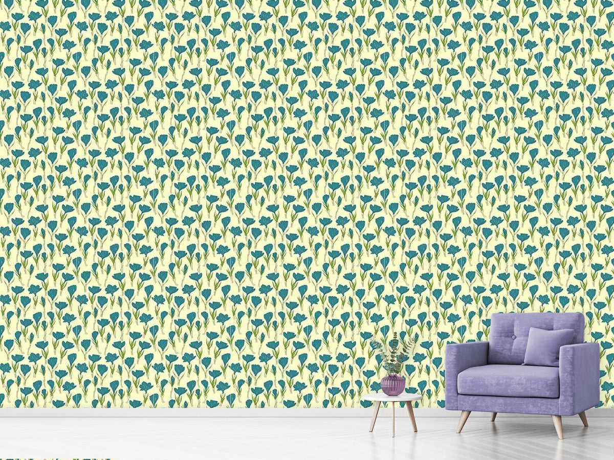 patterned-wallpaper-crocus-flowers