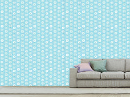 patterned-wallpaper-snowflakes-from-paper