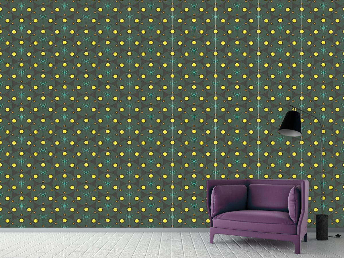 patterned-wallpaper-green-dots