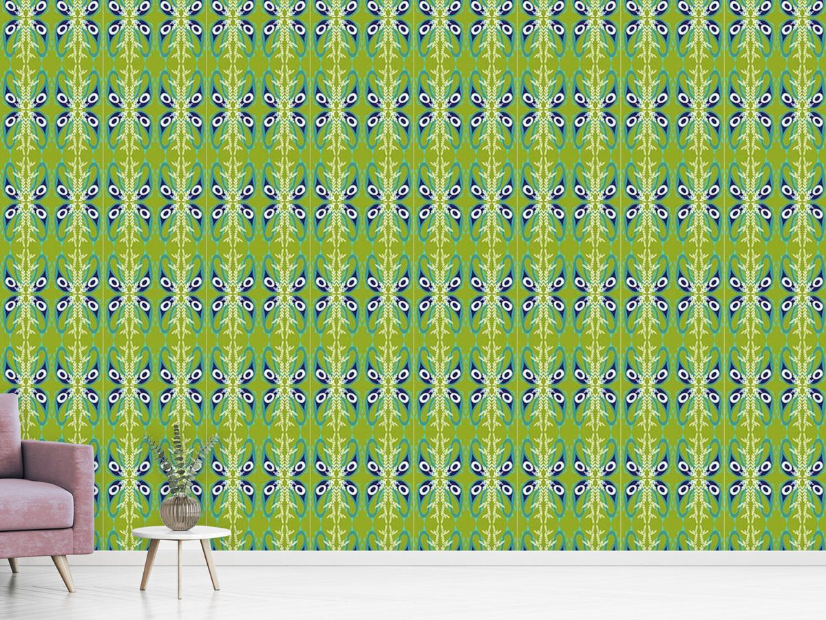 patterned-wallpaper-peacock-paisley