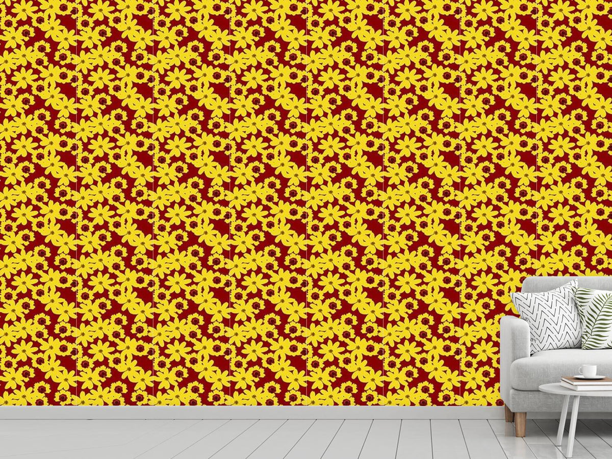 patterned-wallpaper-rich-flowers