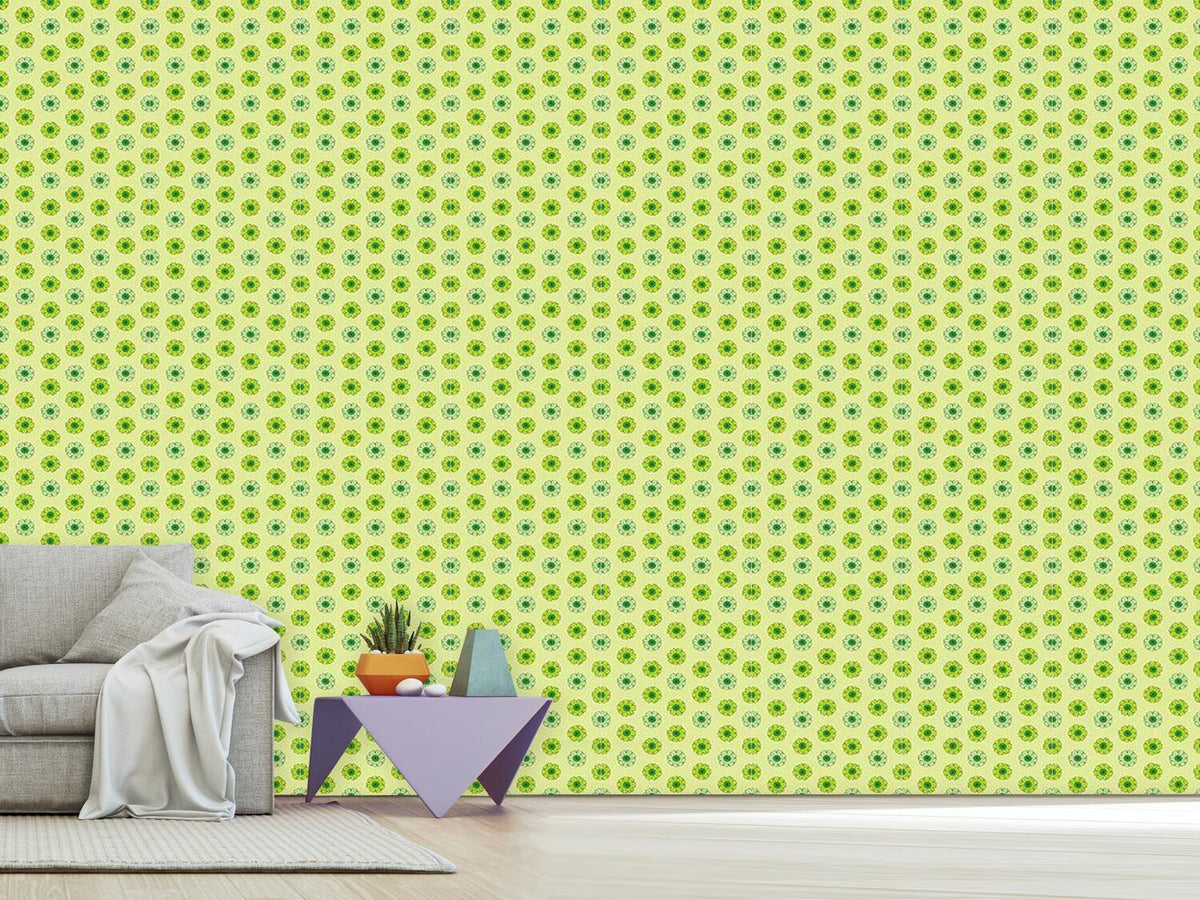 patterned-wallpaper-lime-flowers