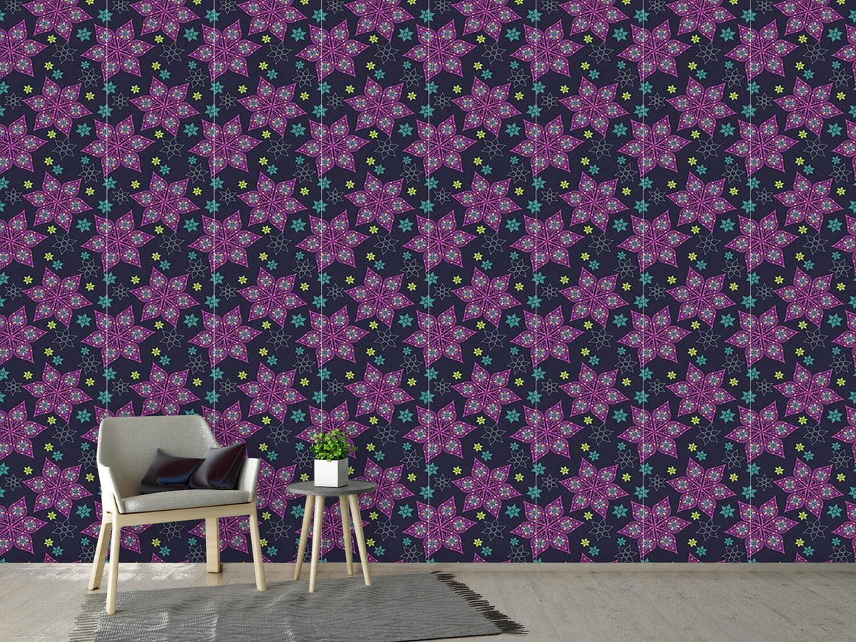 patterned-wallpaper-russian-stars