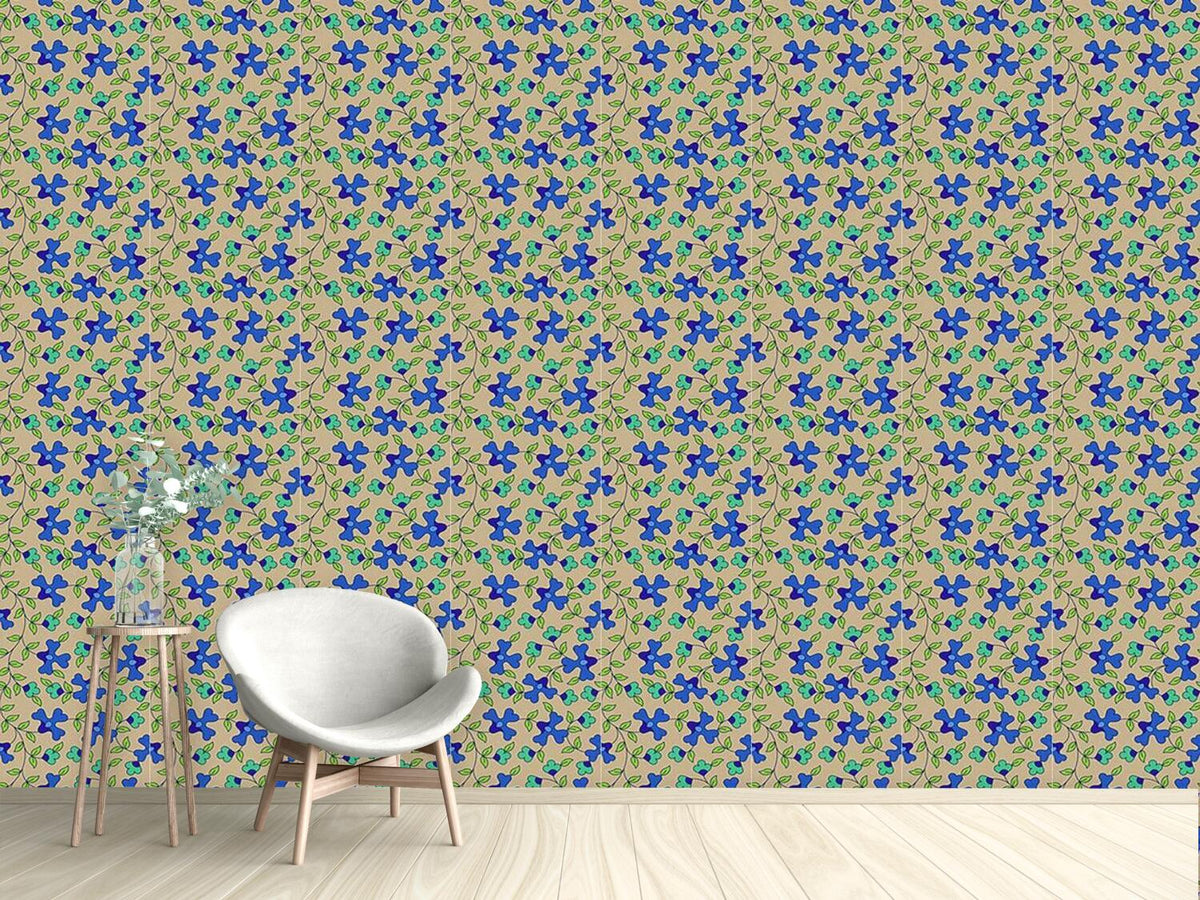 patterned-wallpaper-in-full-bloom