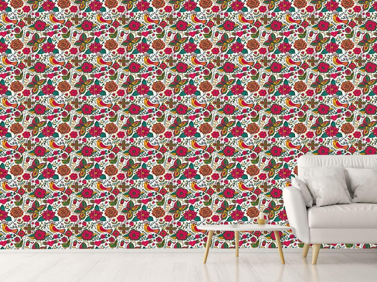 patterned-wallpaper-fauna-and-flora-in-summer