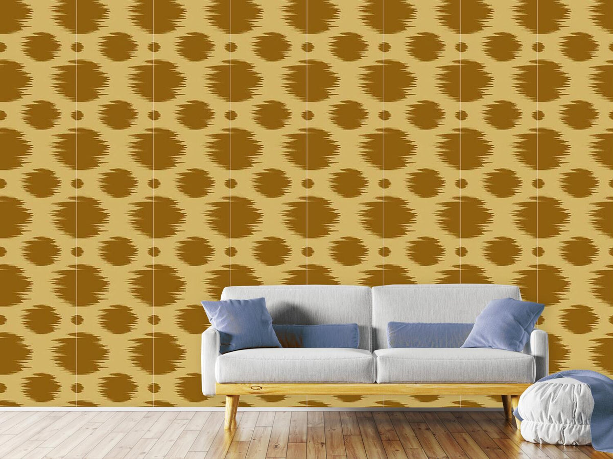 patterned-wallpaper-dots-in-fast-motion