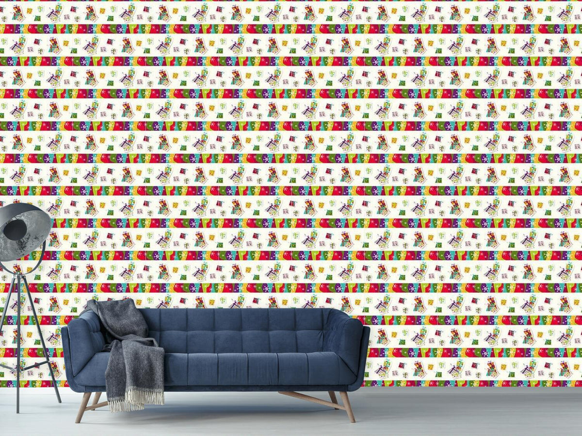 patterned-wallpaper-all-i-want-for-christmas