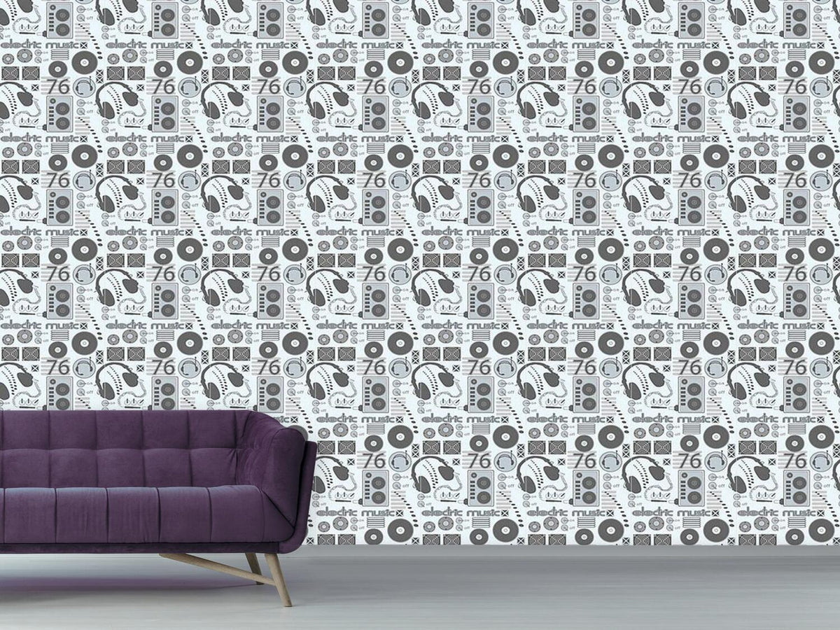 patterned-wallpaper-disc-jockey