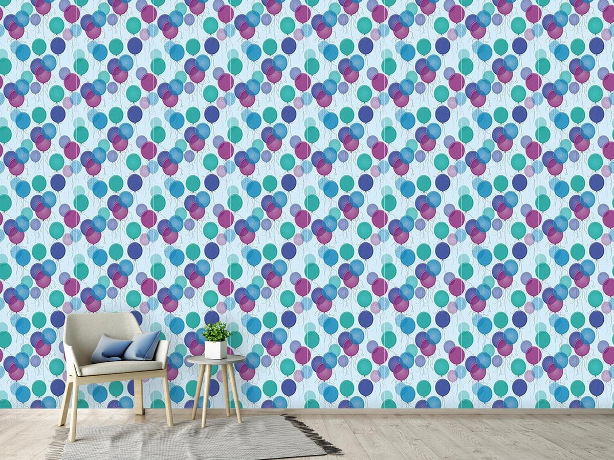 patterned-wallpaper-blue-balloons