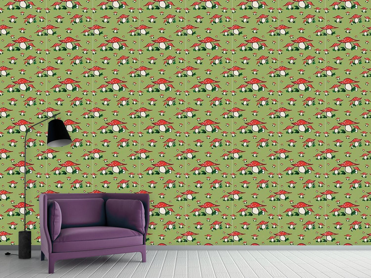 patterned-wallpaper-fly-agaric